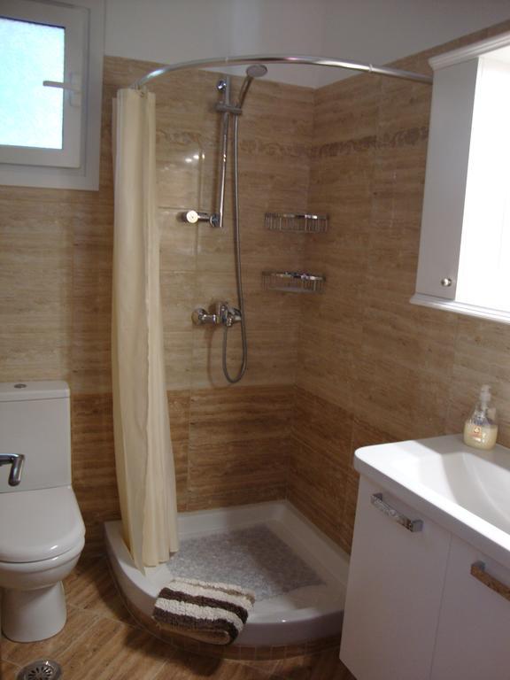 Fantasia Apartment Lakones Ngoại thất bức ảnh